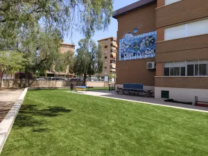Césped Artificial de colegio en Alicante